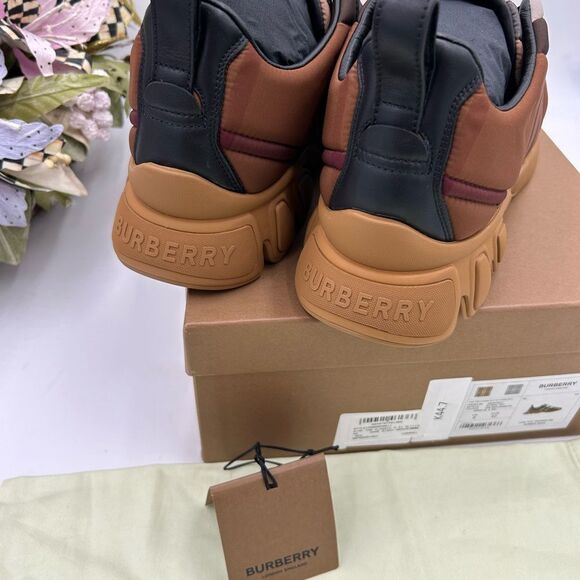 Men’s Burberry check quilted trainer sneakers size 42 made in Italy - Picture 6 of 10